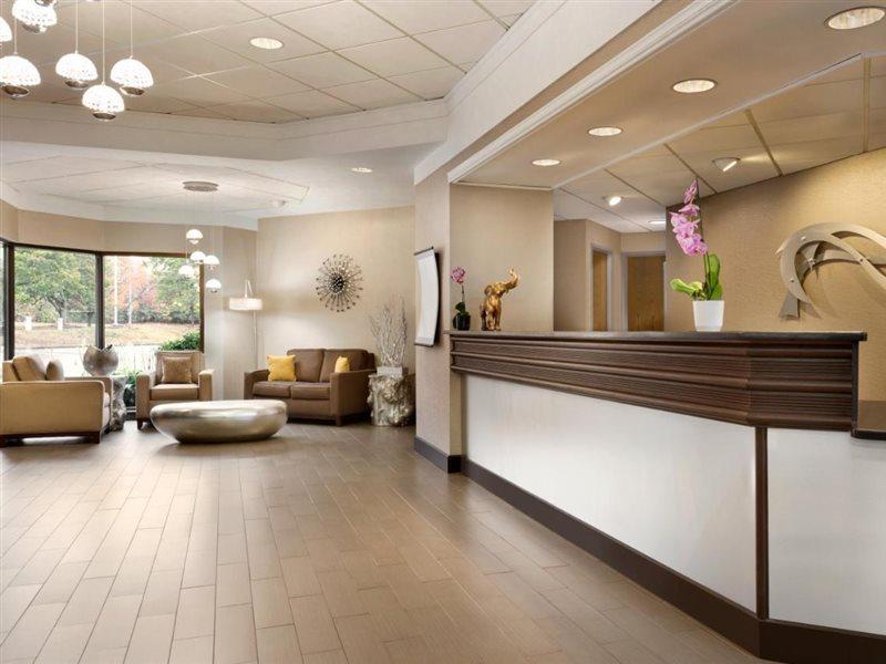 Radisson Akron-Fairlawn Copley Montrose Bagian luar foto