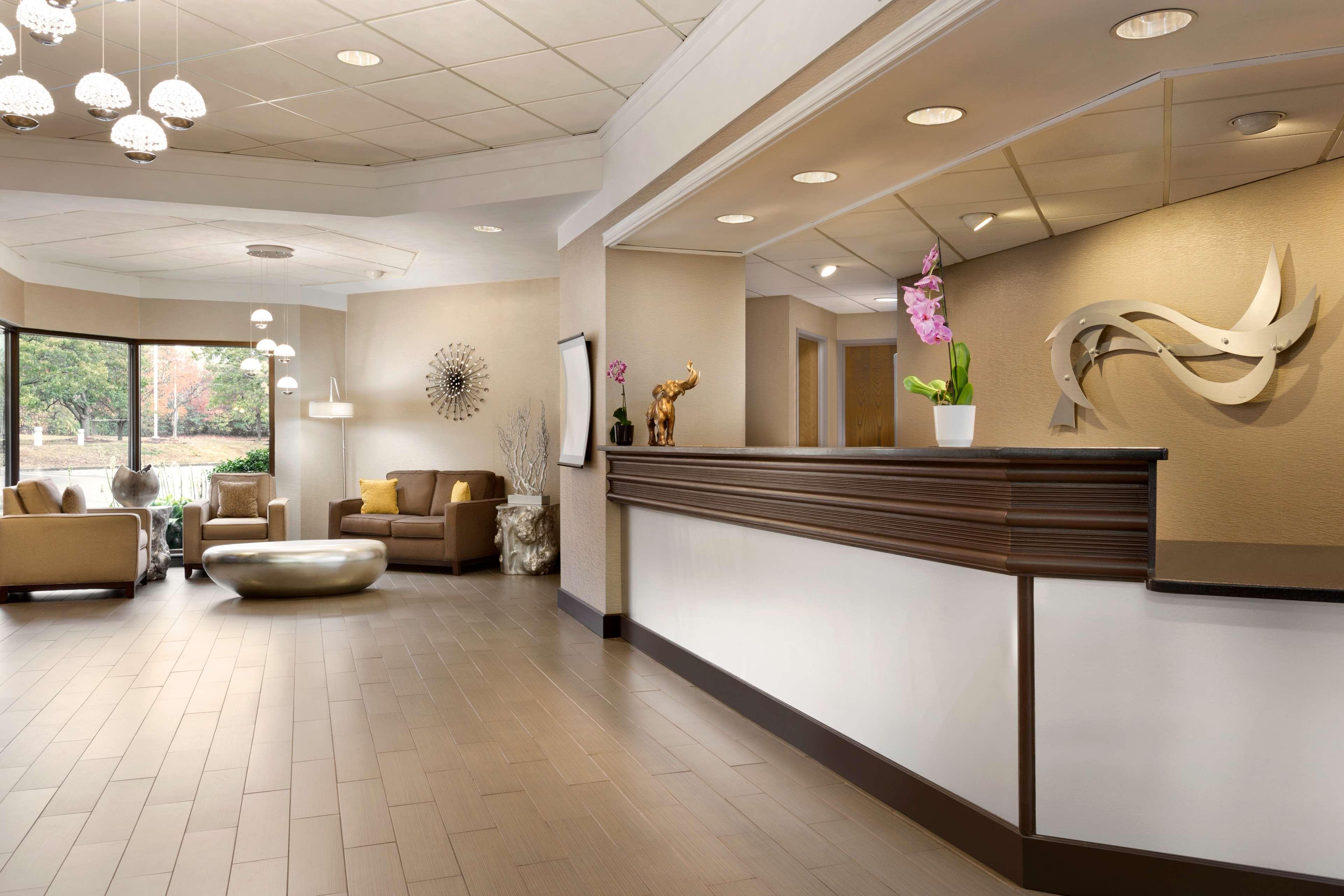 Radisson Akron-Fairlawn Copley Montrose Bagian luar foto