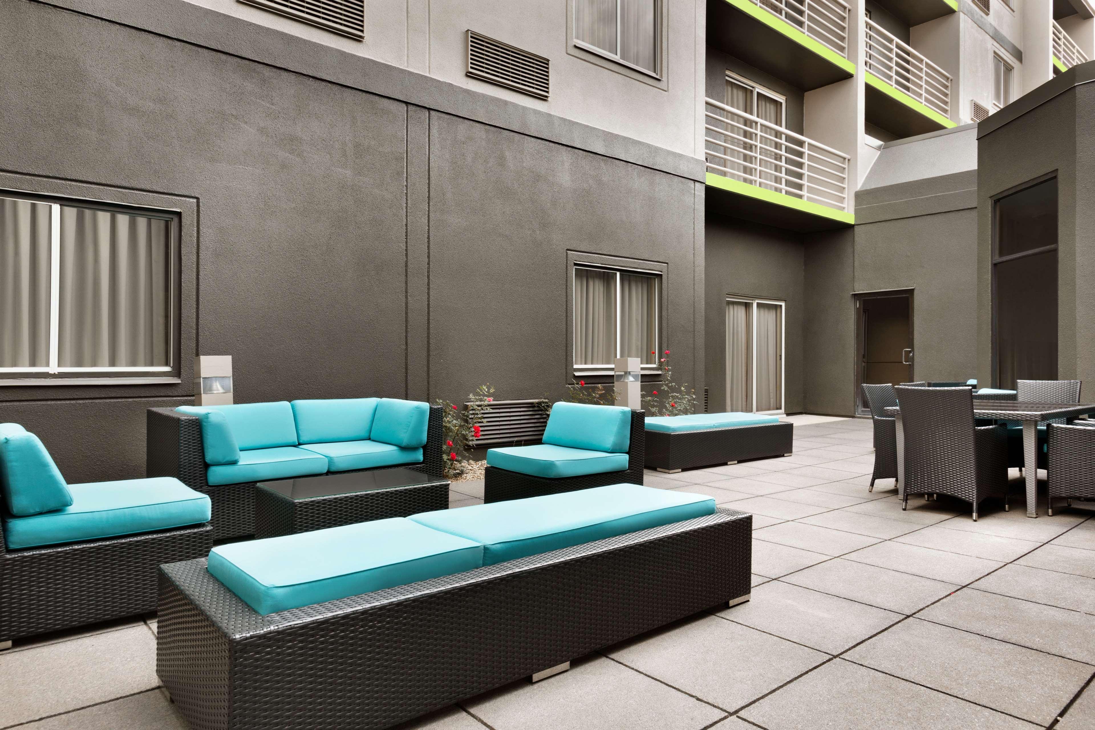 Radisson Akron-Fairlawn Copley Montrose Bagian luar foto