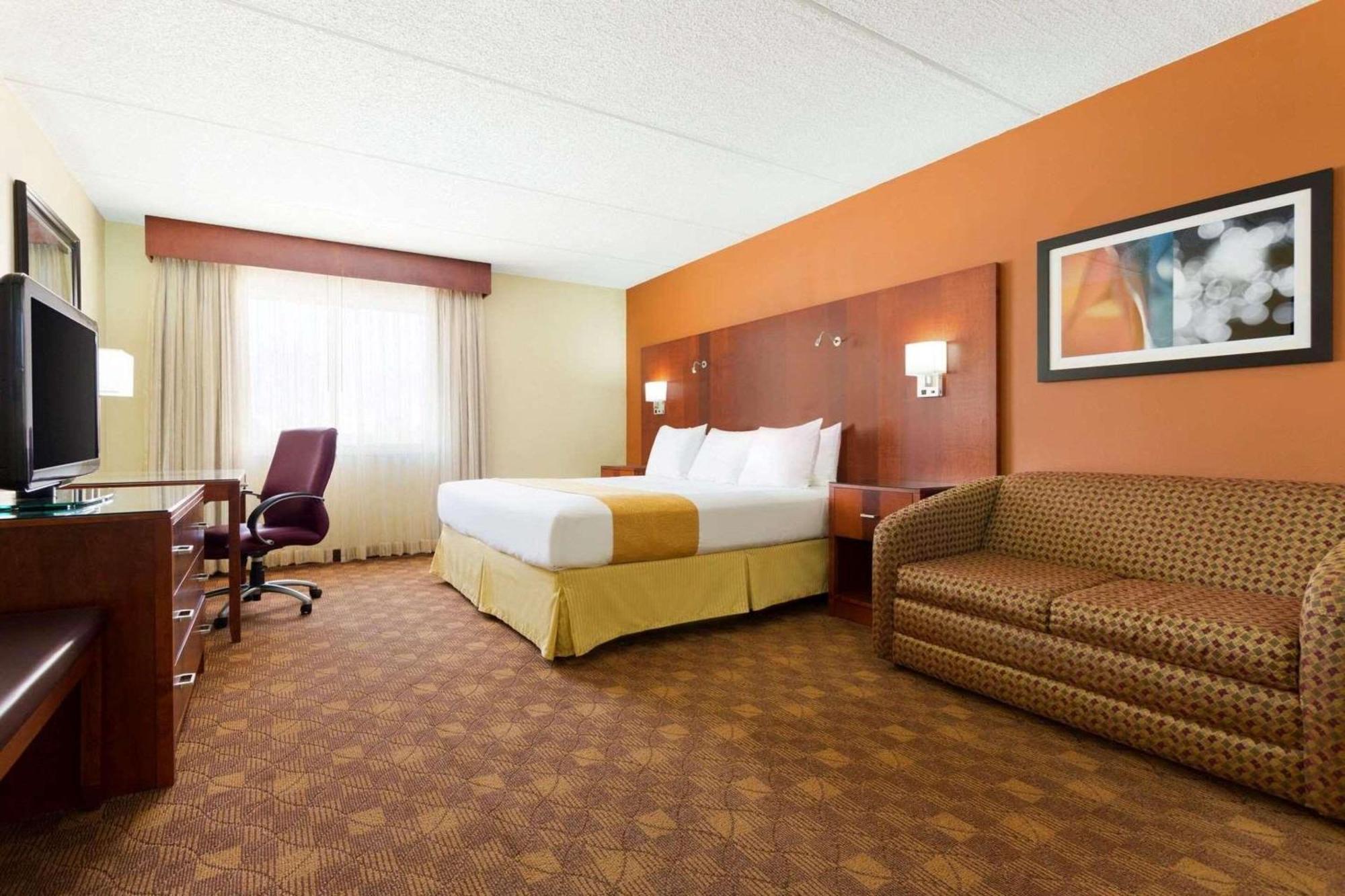 Radisson Akron-Fairlawn Copley Montrose Bagian luar foto